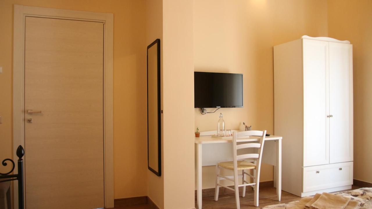 Bed and Breakfast Al Ginepro à Montecchio  Extérieur photo