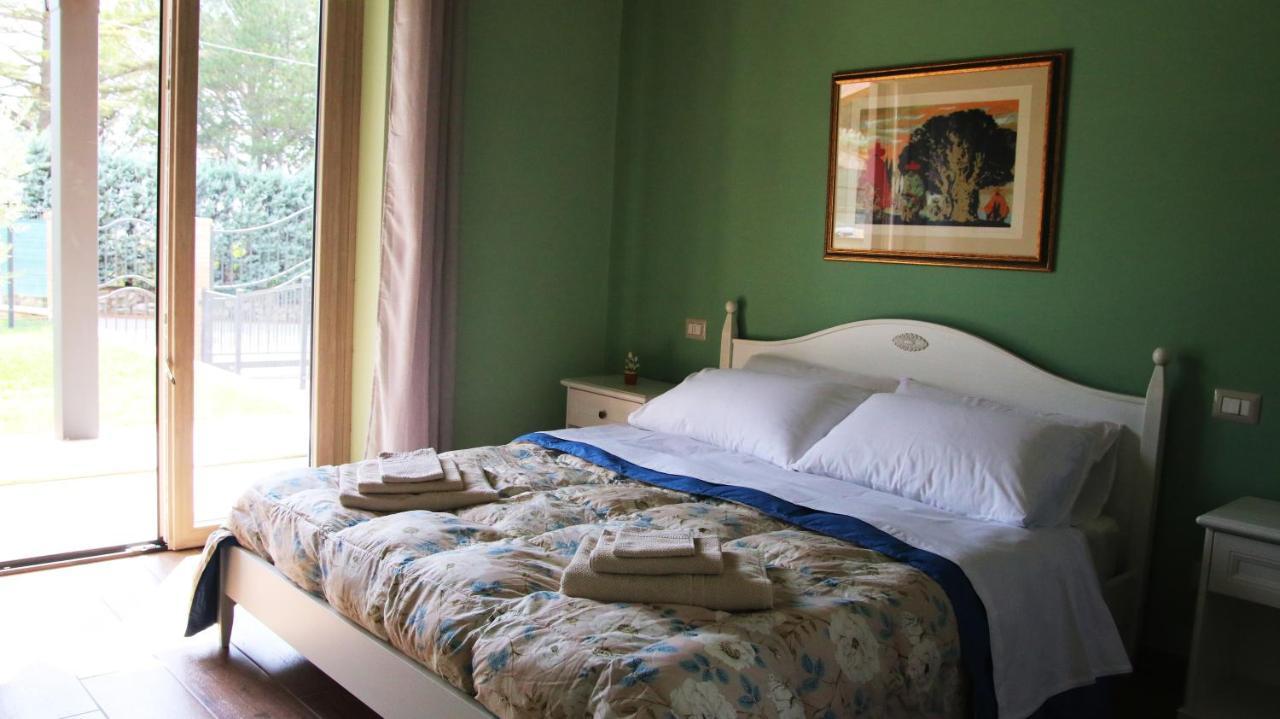 Bed and Breakfast Al Ginepro à Montecchio  Extérieur photo